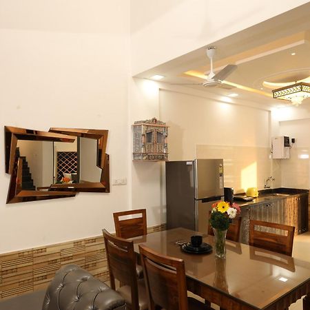 Casa Lola Villa Lonavala Exterior photo