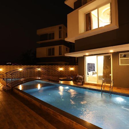 Casa Lola Villa Lonavala Exterior photo