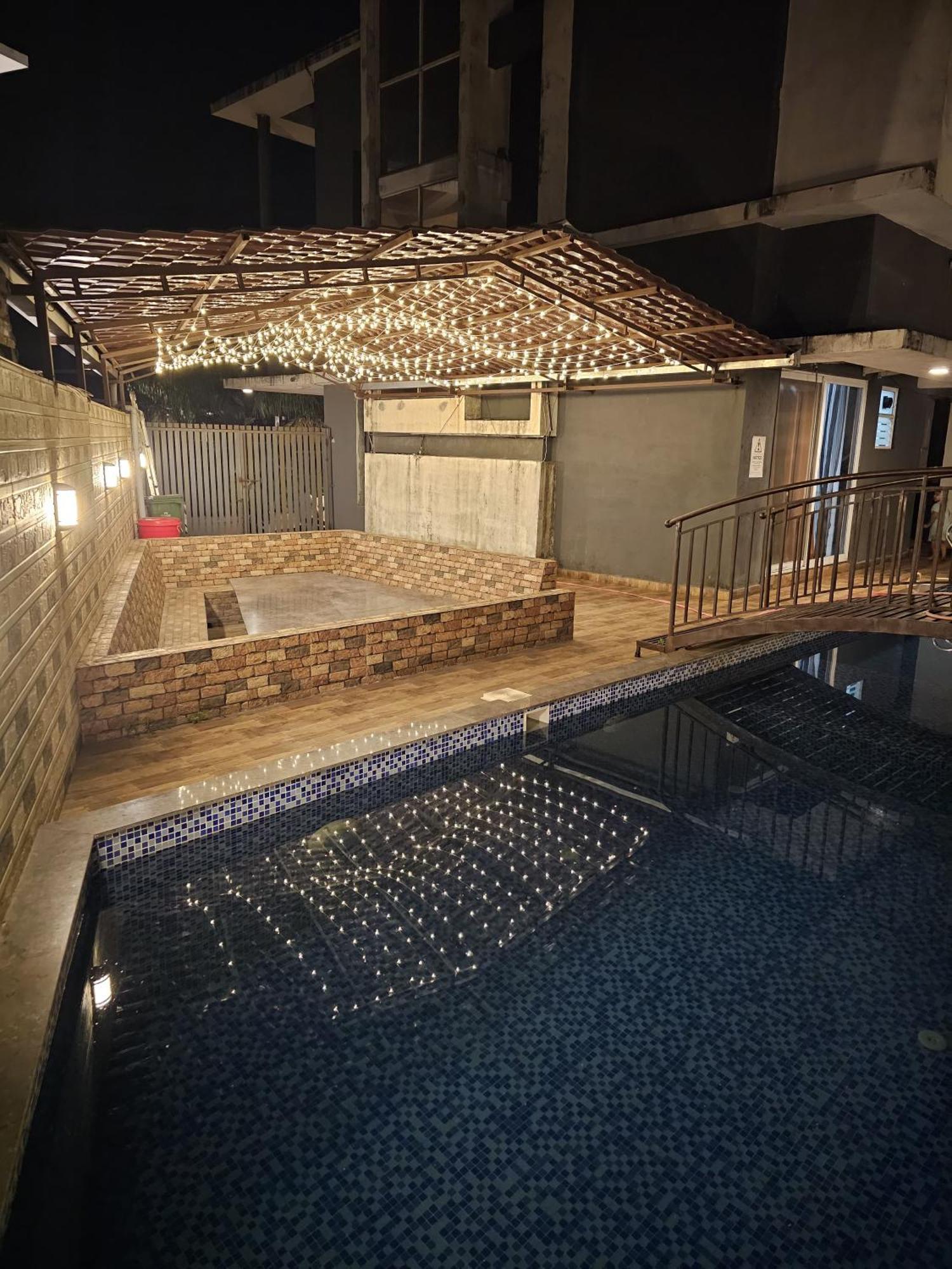 Casa Lola Villa Lonavala Exterior photo