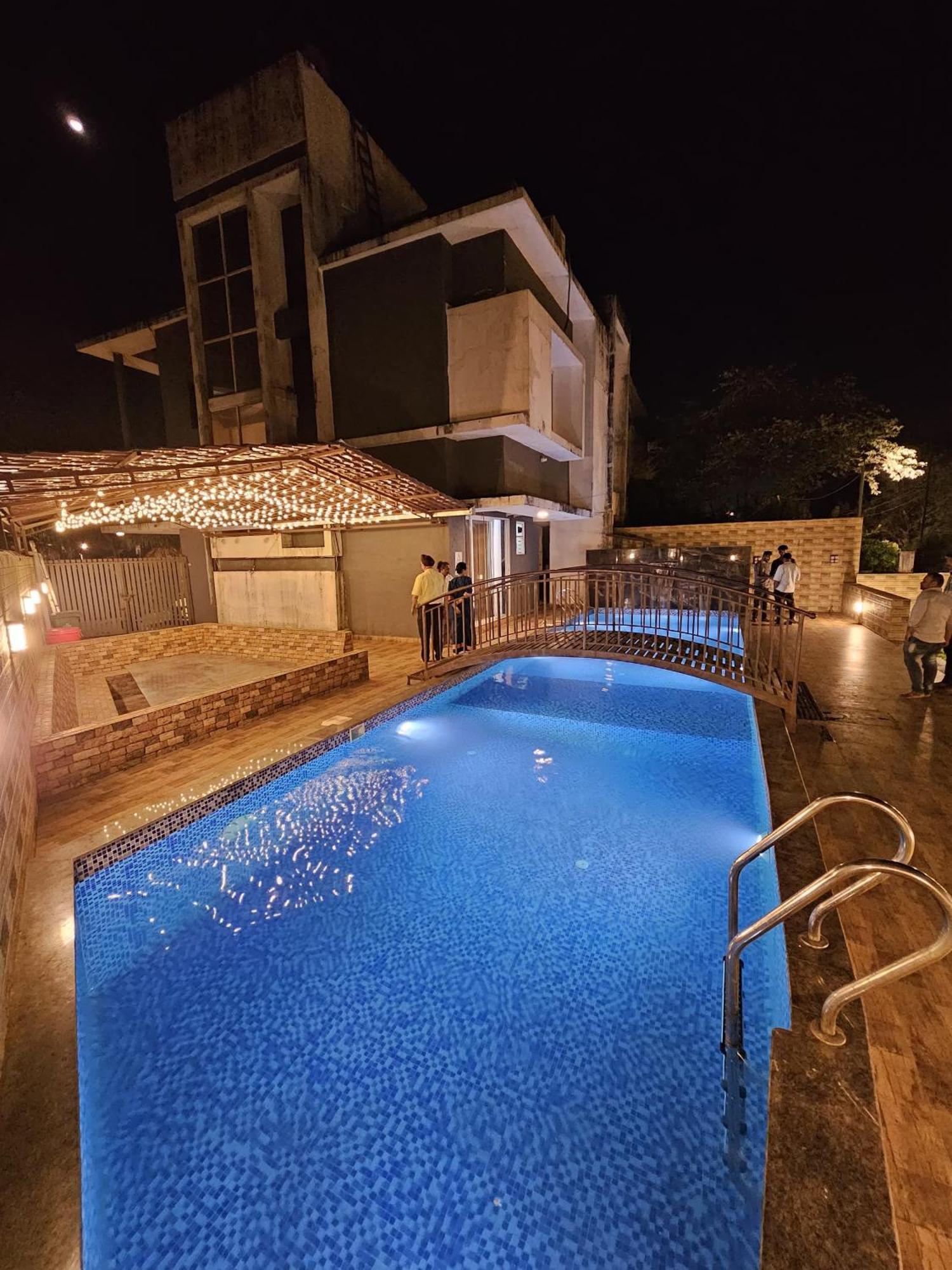Casa Lola Villa Lonavala Exterior photo