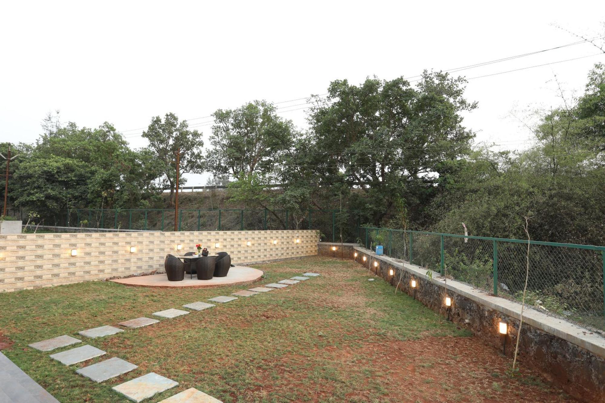 Casa Lola Villa Lonavala Exterior photo